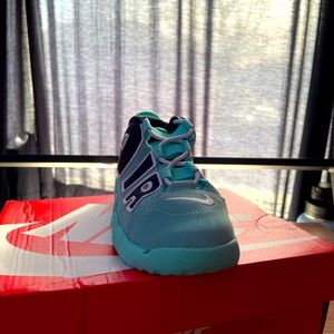 Nike Boy toddler 10
